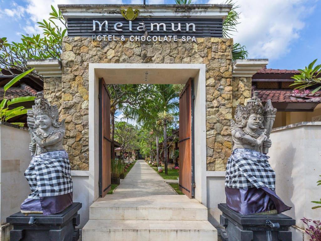 Hotel Melamun Lovina Rum bild